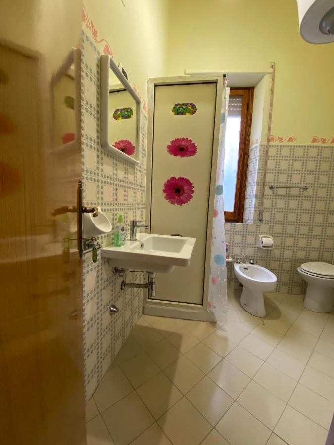 Bed And Breakfast Da Antonio - Orgosolo Exteriör bild